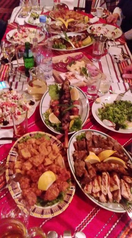 Комплекс Стария Чинар 梅尔尼克 外观 照片