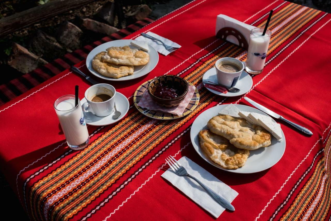 Комплекс Стария Чинар 梅尔尼克 外观 照片